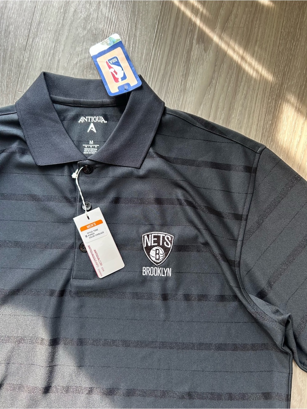 Authentic Brooklyn Nets Polo Golf Shirt in Black on Black (Medium) - Picture 12 of 12